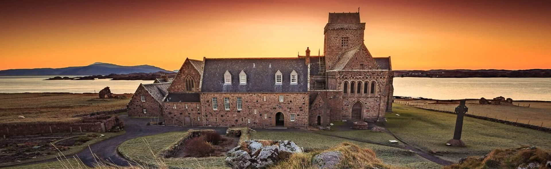 Iona-retreat