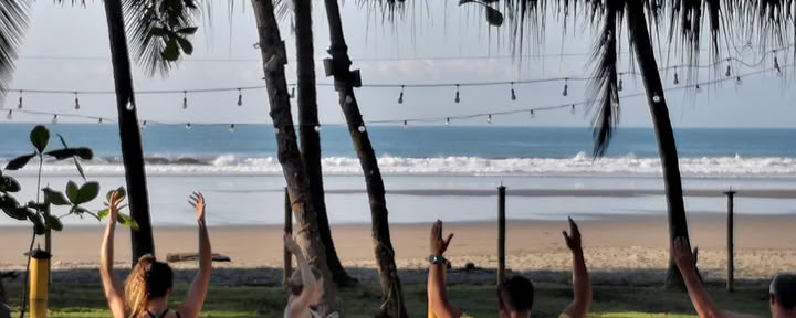 Yoga-retreat vid stranden i Bejuco, Esterillos Este, Costa Rica