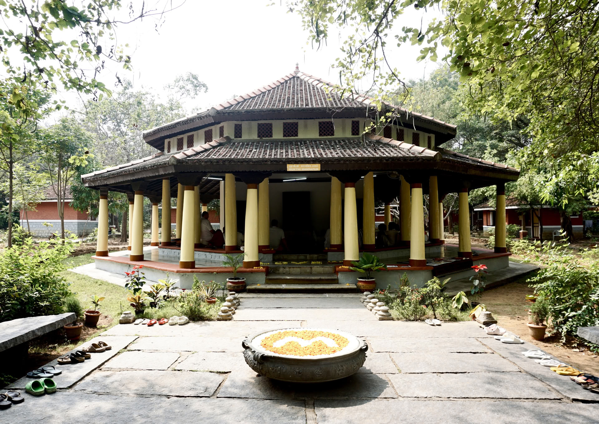 21-dagars tyst meditationsdetox-ashramretreat i Indien