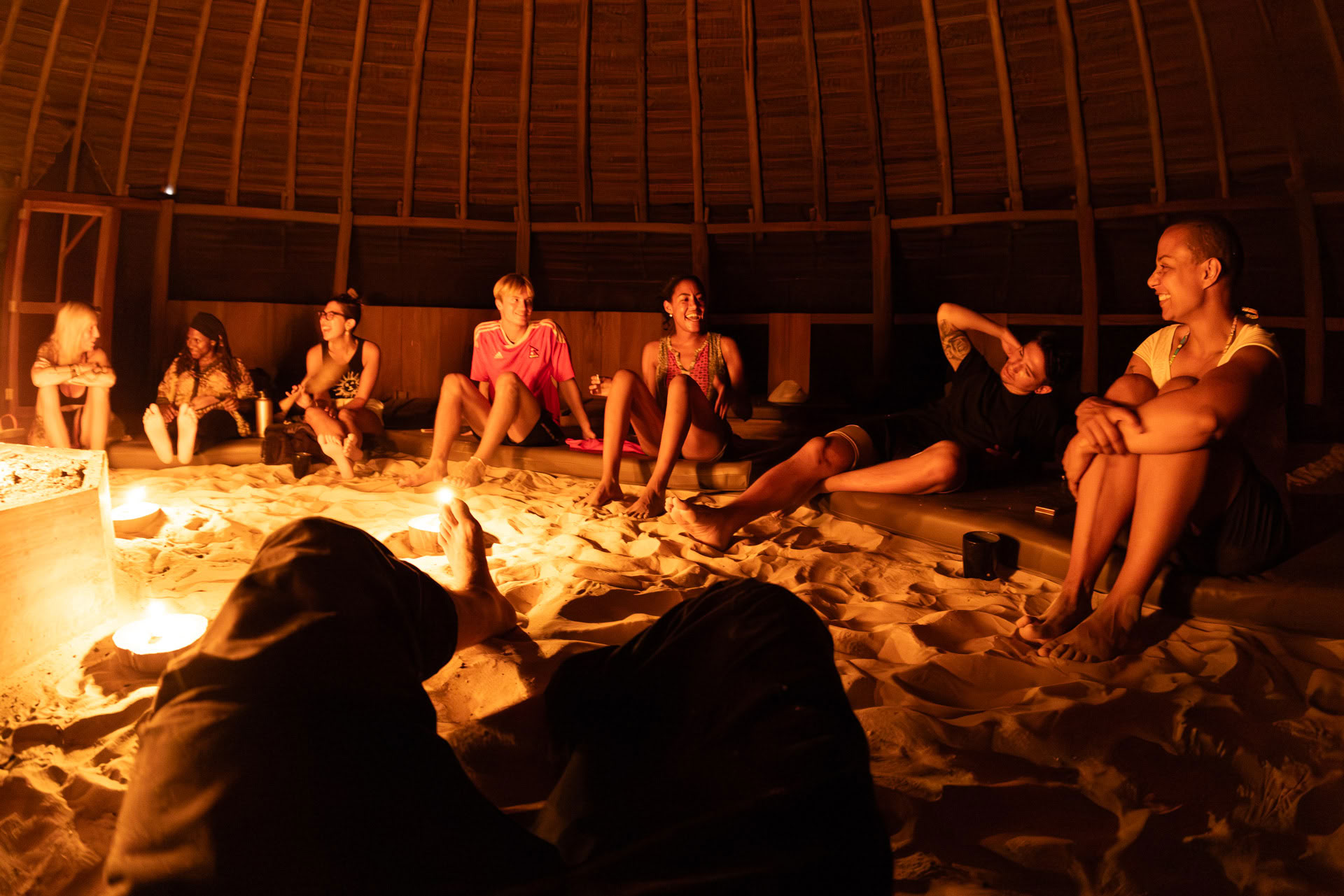 Öppet ayahuaskaretreat hos Psychonauta Tribe