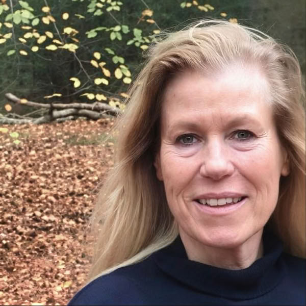 Återvända till kärleken: en Insight Dialogue-retreat