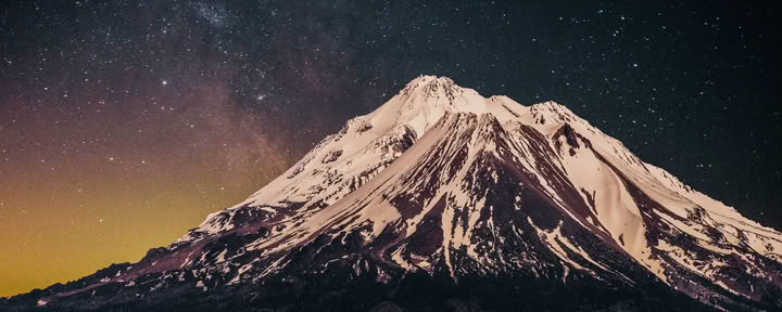 Gudomlig föreningsretreat Mount Shasta och vårdagjämningen