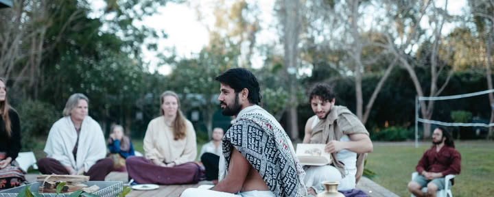 24 oktober – Dhanvantari-yagna