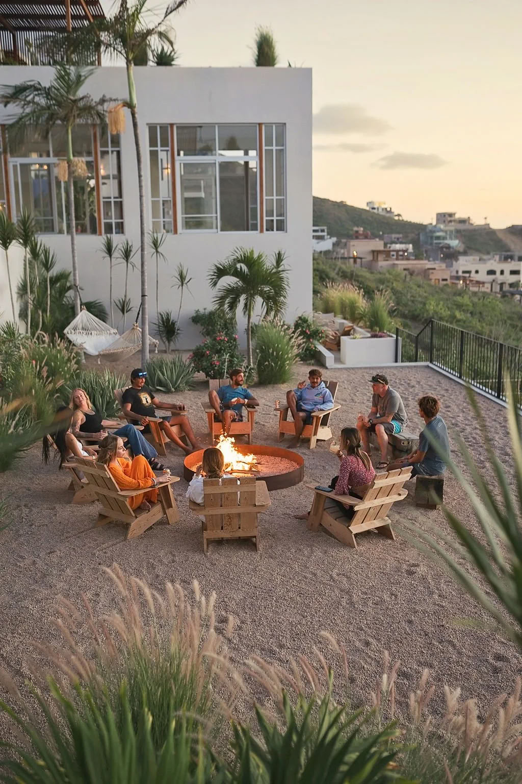 RISE exklusiva yogaretreat för lärare: praktisk assistentträning och retreat med Kate Moon