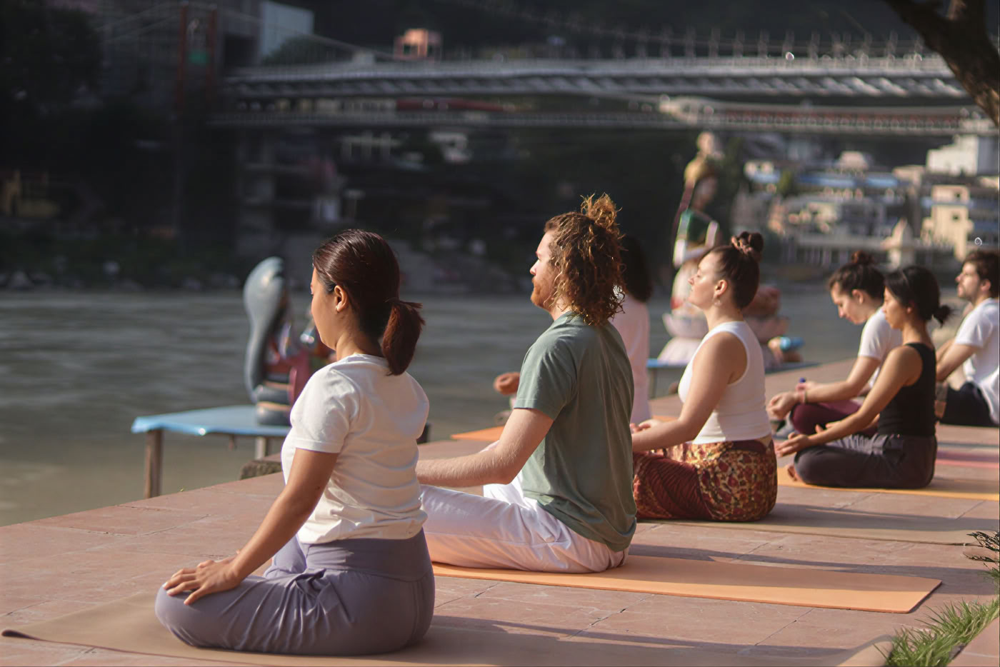 200-timmars ayurveda-yogalärarutbildning i Rishikesh, Indien