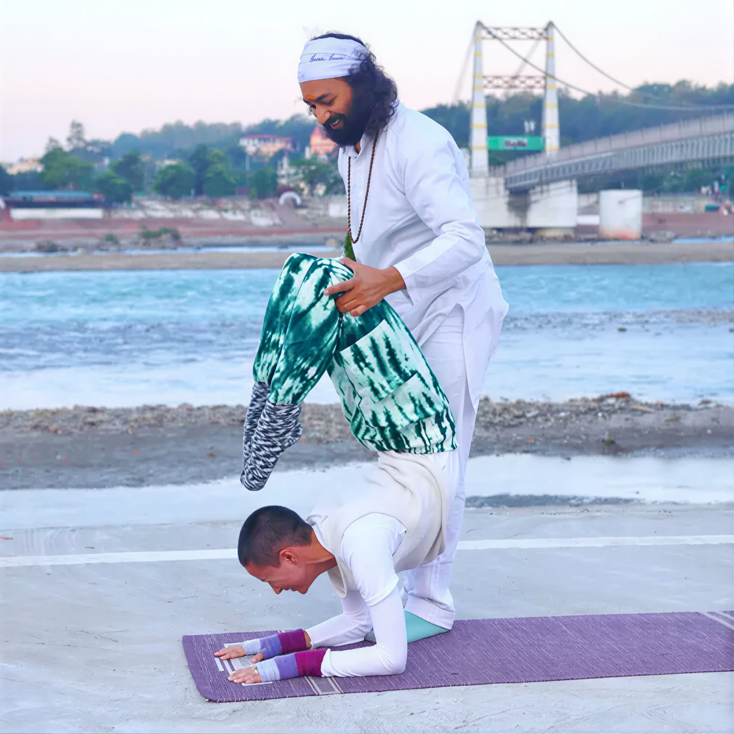200-timmars ayurveda-yogalärarutbildning i Rishikesh, Indien
