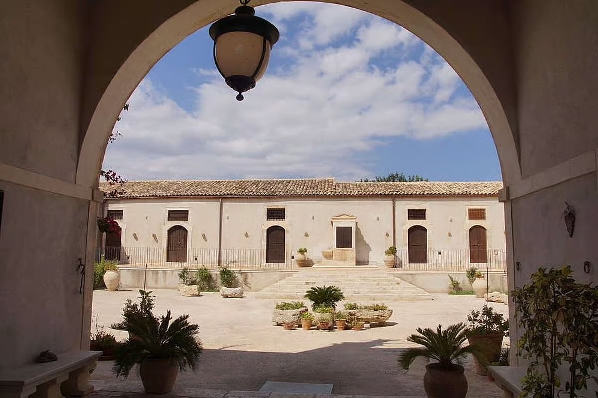 Sommarens strålande yogaretreat juli 2026 | Sicilien