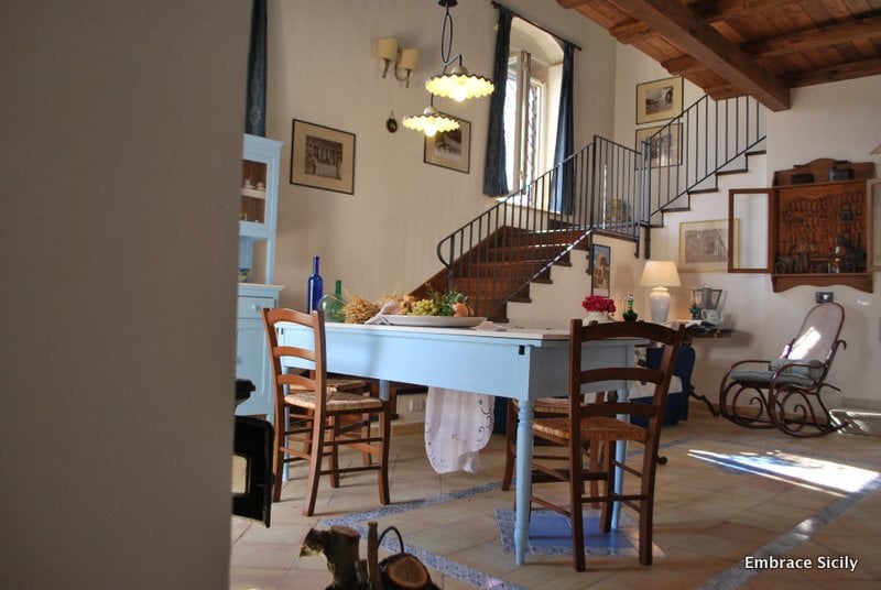 Sommarens lyskraftiga yogaretreat