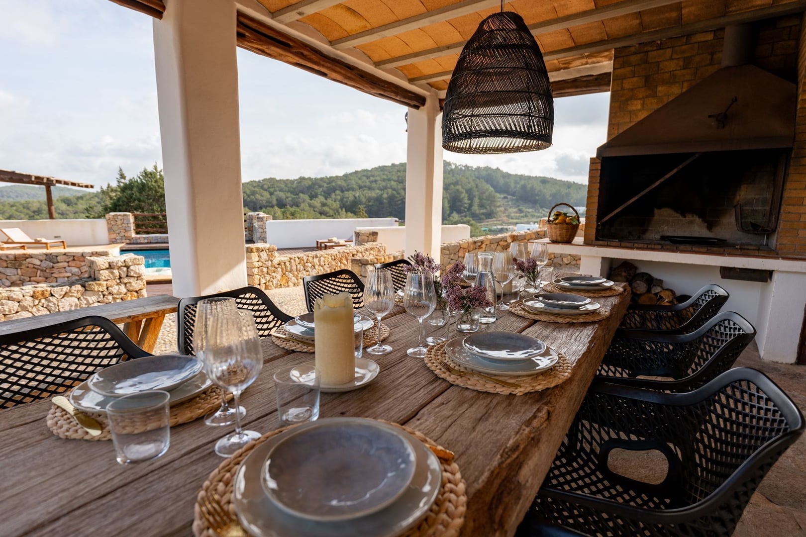 Yoga- och äventyrsretreat på Ibiza