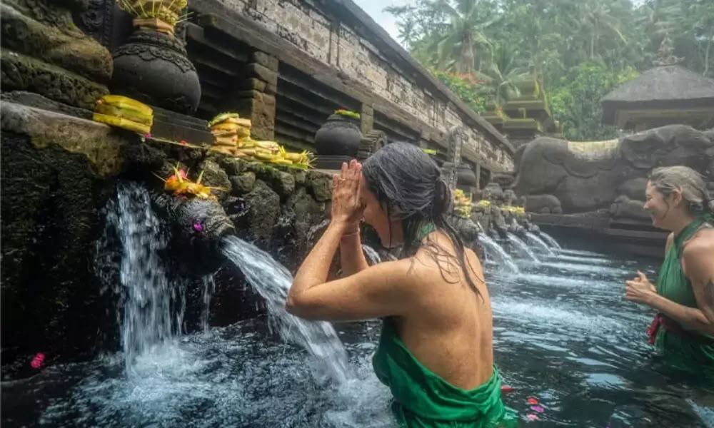 200-timmars yogalärarutbildning i Rishikesh