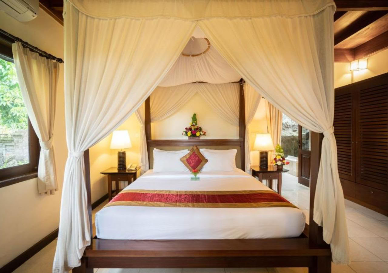 Bali 100-timmars yogalärarutbildning