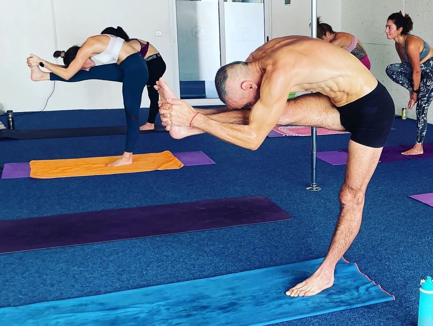 Sommarintensiv – Heltidsutbildning för yogalärare — Momosyoga | HotYogaMalta
