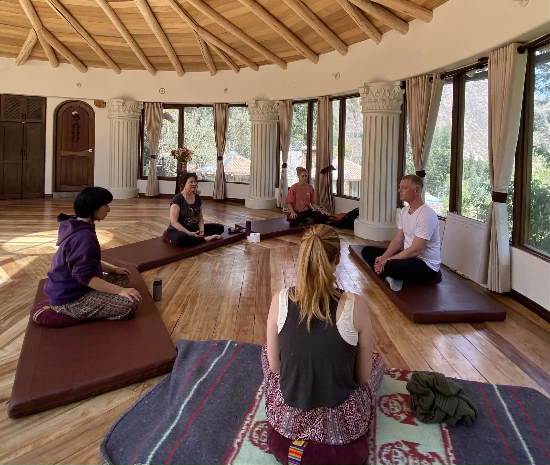 Stipendieretreat med ayahuasca