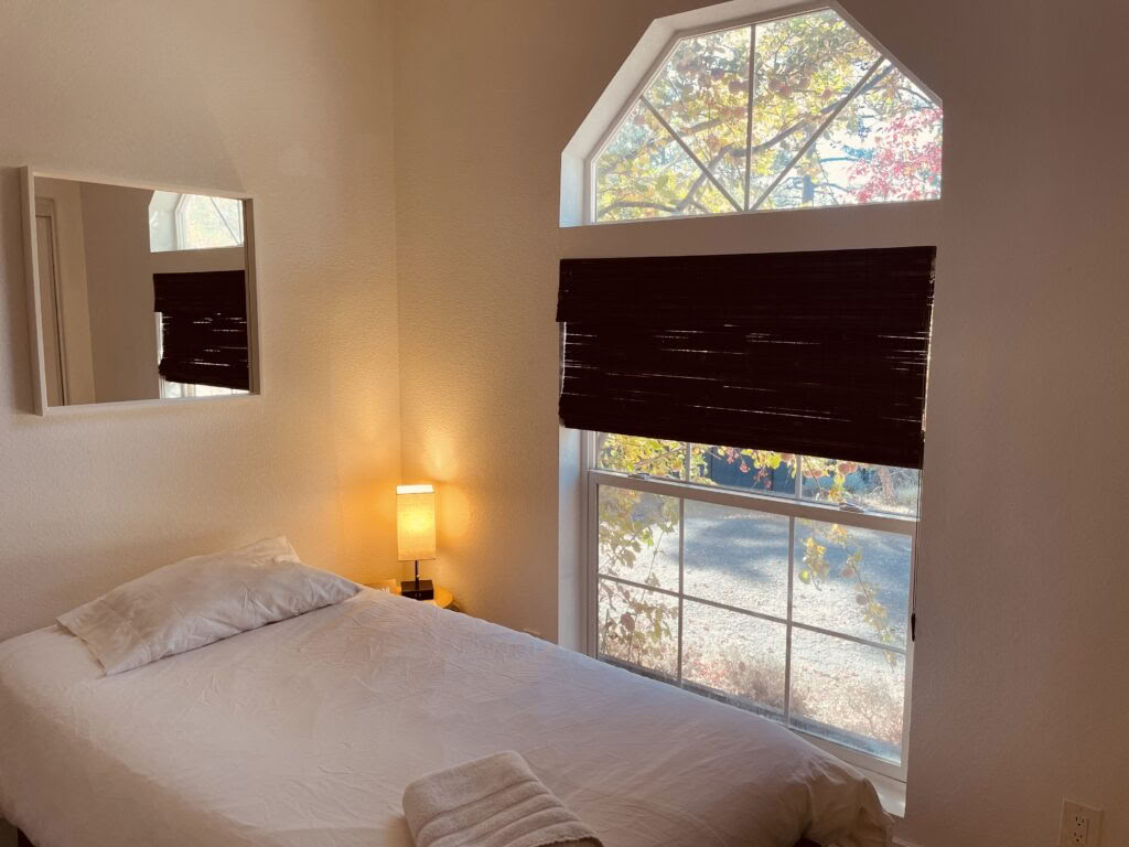 Motståndskraft och tillflykt: medveten yoga och förkroppsligad dharma