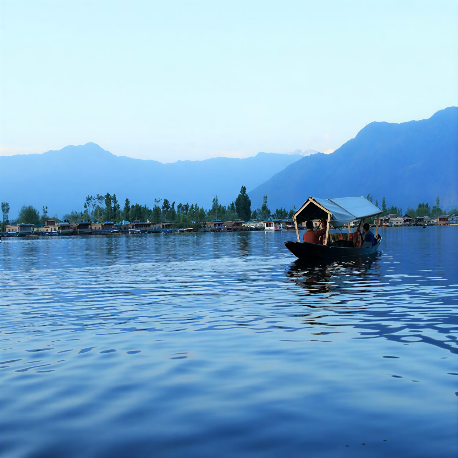 Dal Dreams & Mountain Days: En signaturupplevelse i Kashmir