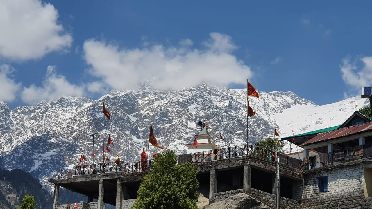 Läger, klättra och knyt kontakter – en familjeresa i Himalaya
