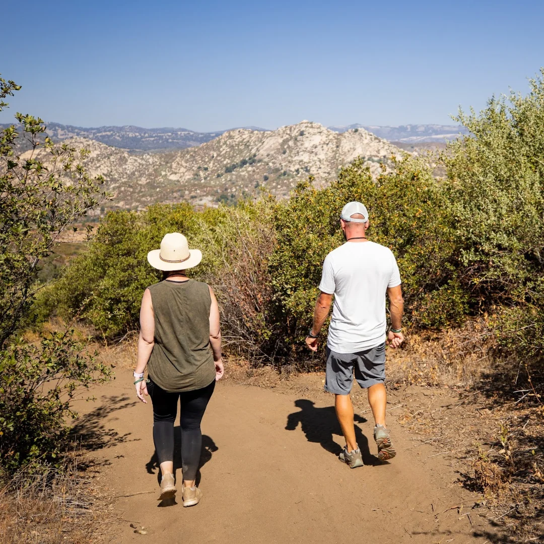 July Oaks Retreat: Familjeweekend