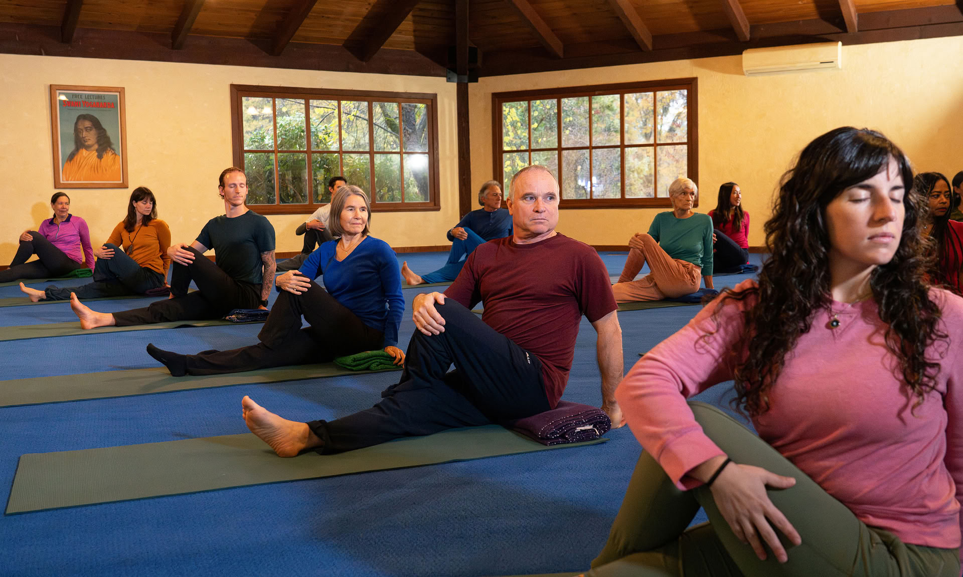 Grunderna i Ananda Yoga