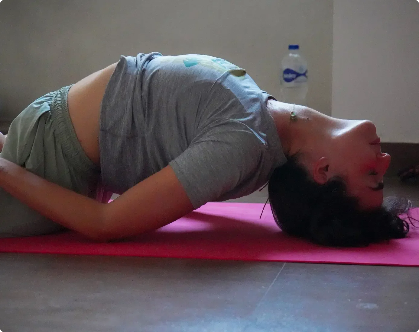 100-timmars yogalärarutbildning i Rishikesh