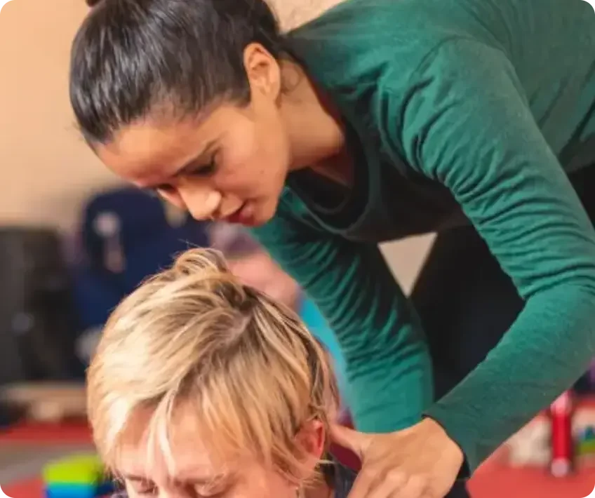 100-timmars yogalärarutbildning i Rishikesh