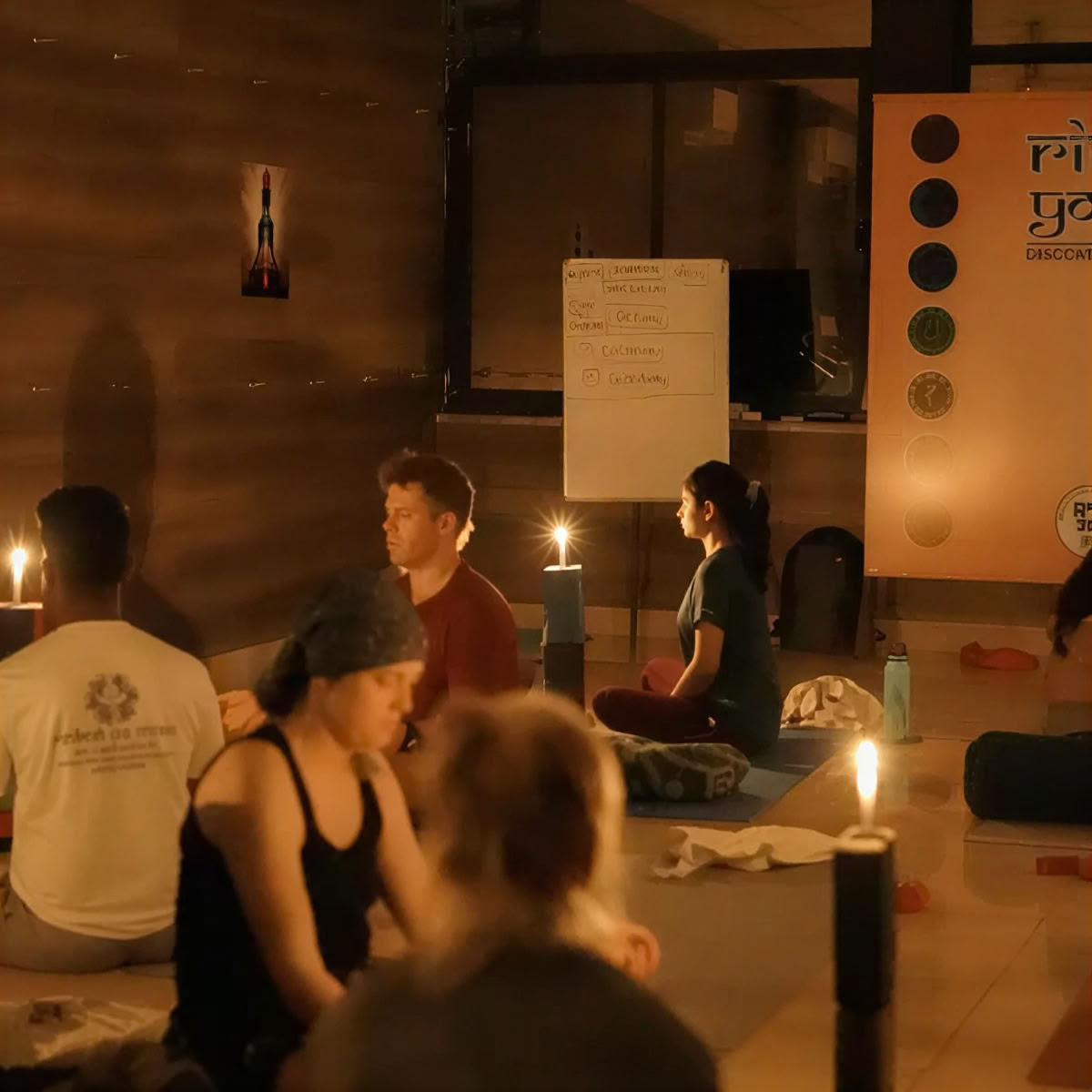 100-timmars yogalärarutbildning i Rishikesh