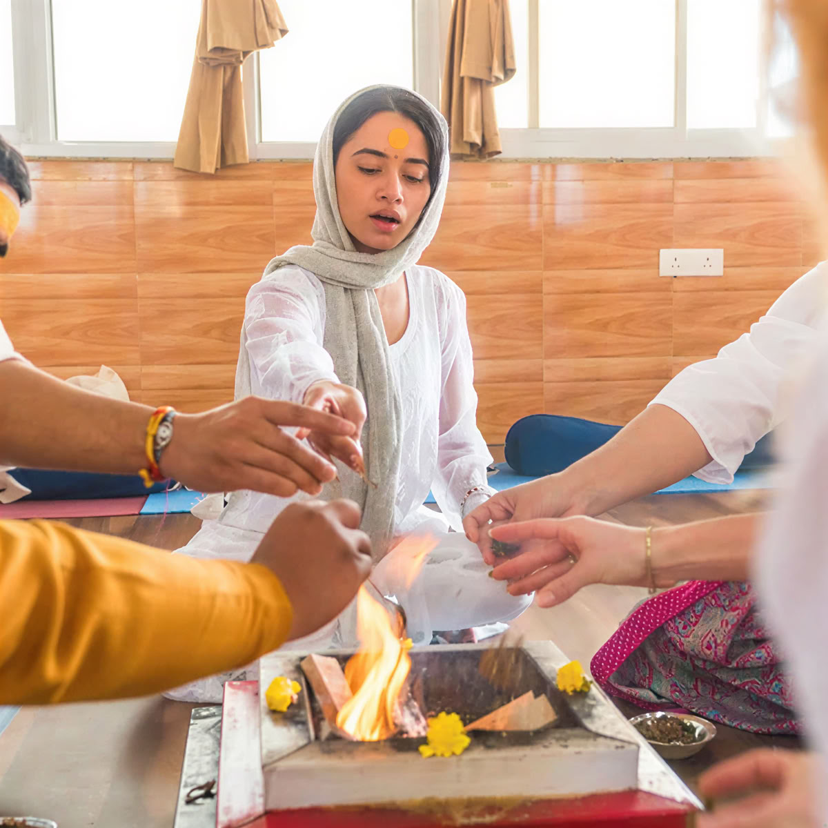 300-timmars yogalärarutbildning i Rishikesh – 1 maj – 27 maj 2026