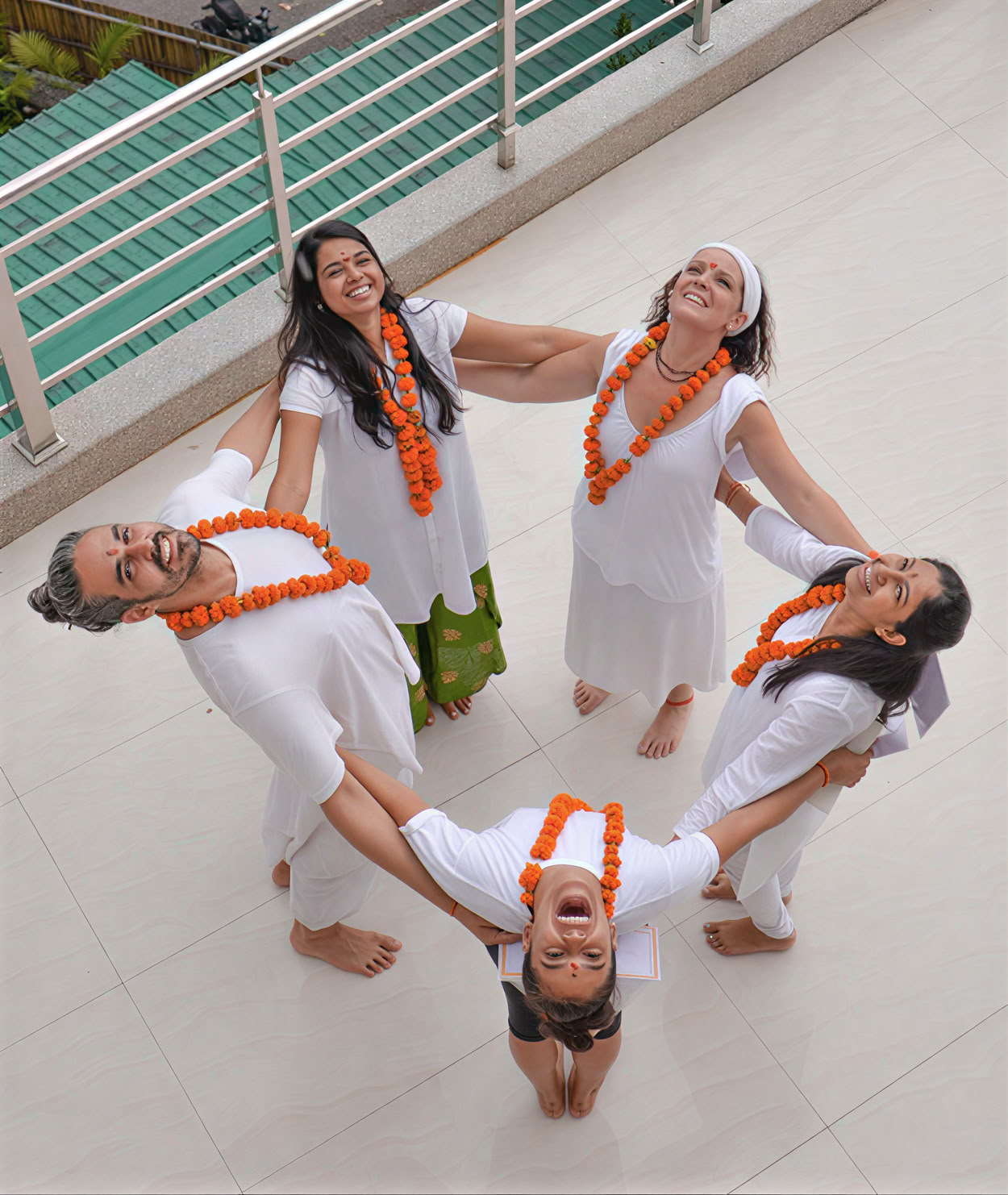 200 timmars Hatha Ashtanga Vinyasa-yogalärarutbildning i Rishikesh