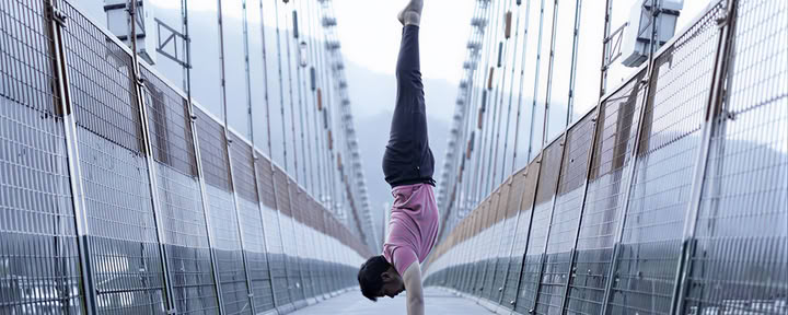 100-timmars holistisk yogalärarutbildning i Rishikesh