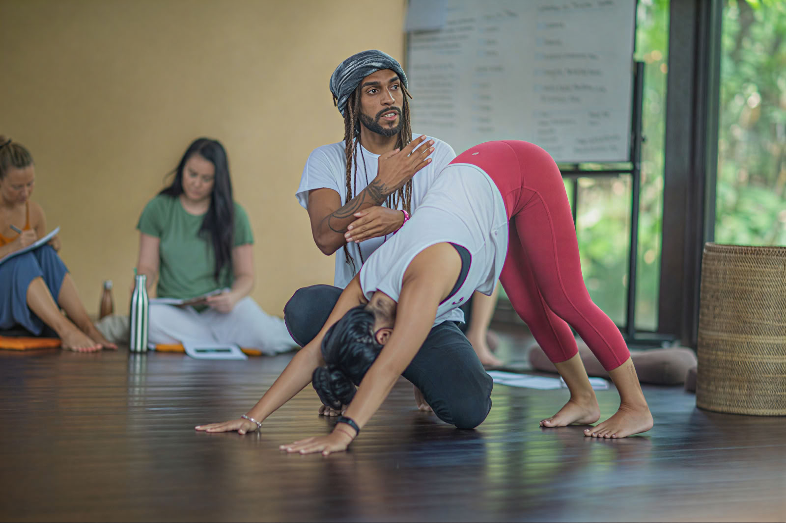 SomaYoga 200 200 timmars lärarutbildning i yoga och somatik på plats