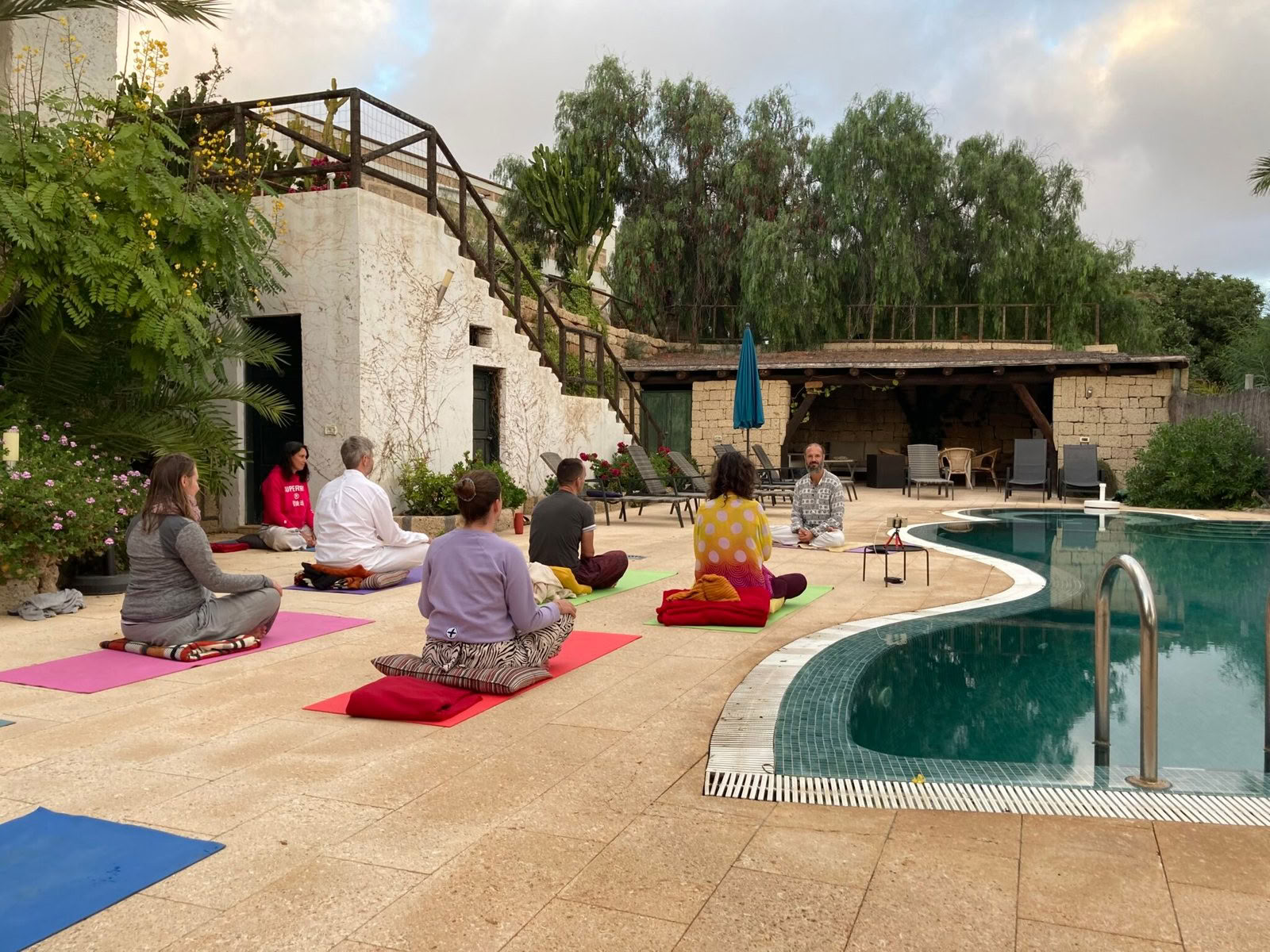 8 dagar yoga och mindfulness för att komma i kontakt med din inre sanning