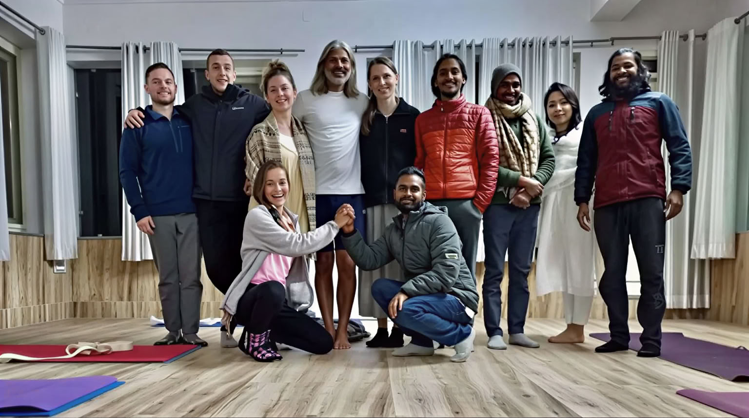 300-timmars lärarutbildning i kundaliniyoga i Rishikesh