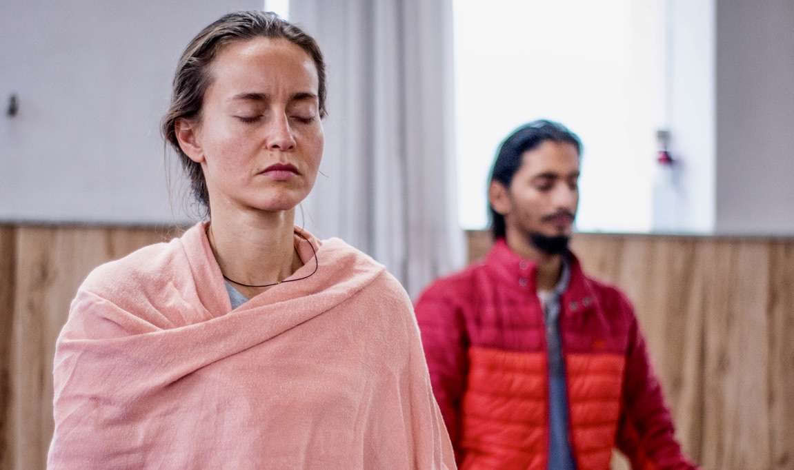 300 timmars lärarutbildning i hatha yoga i Rishikesh, Indien – 01 juli – 18 aug