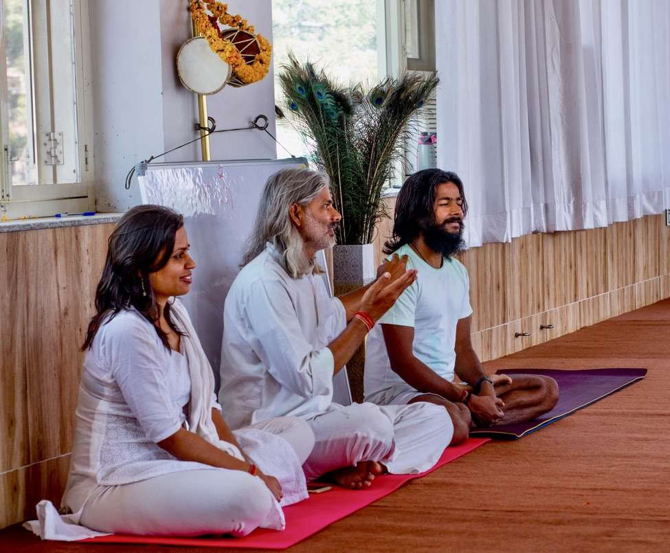 300 timmars lärarutbildningskurs i hatha yoga i Rishikesh, Indien – 01 nov – 19 dec