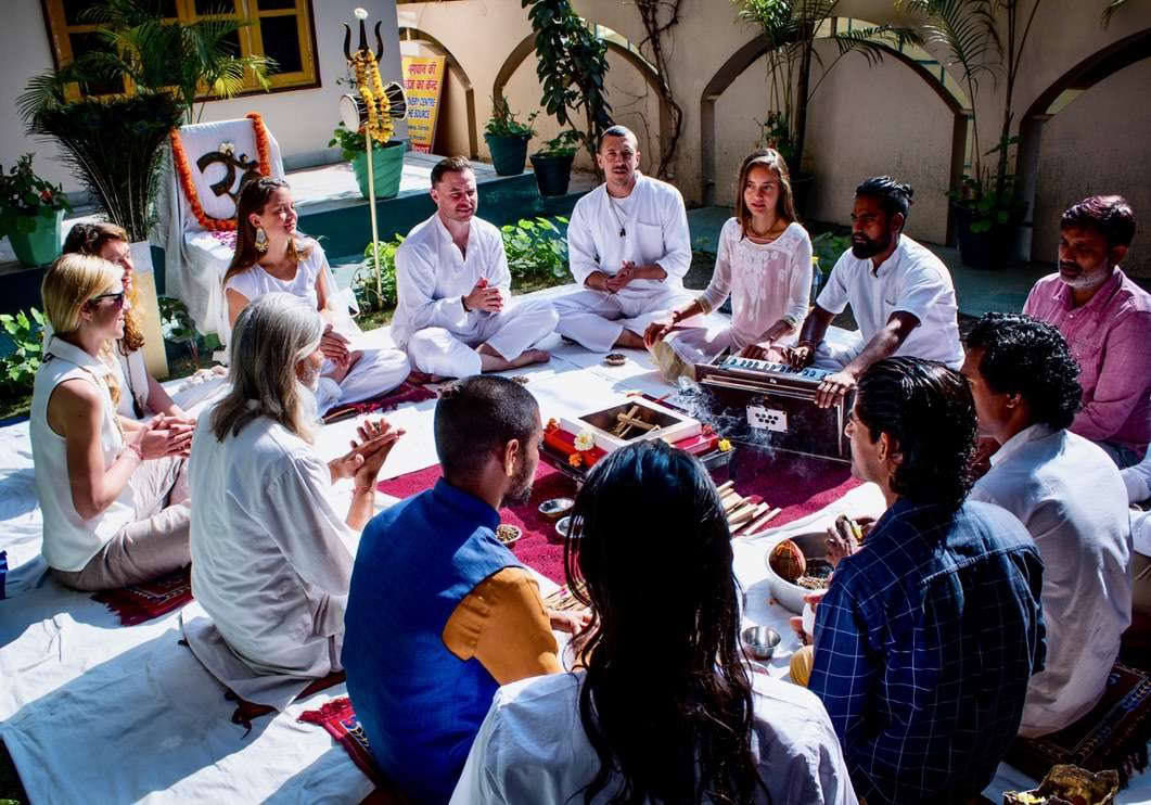 Tantra och yoga utomlands