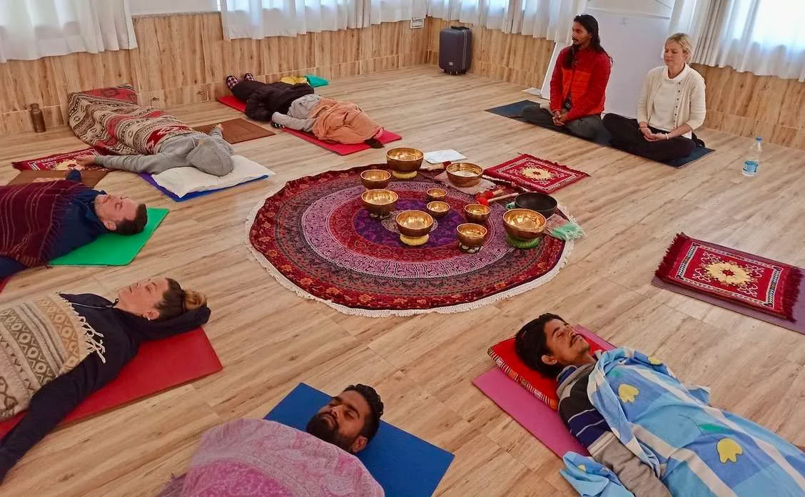 Tantra och yoga utomlands
