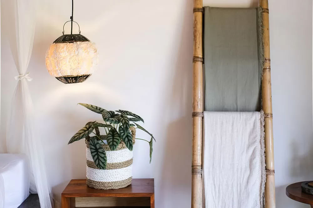 Lucidflow 100 timmar av 300 timmar YTT – yogalärarutbildning på Bali