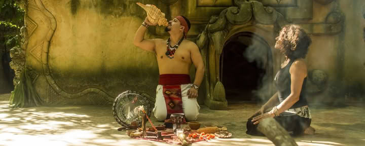 Privat temazcal och synkroniserad parmassage