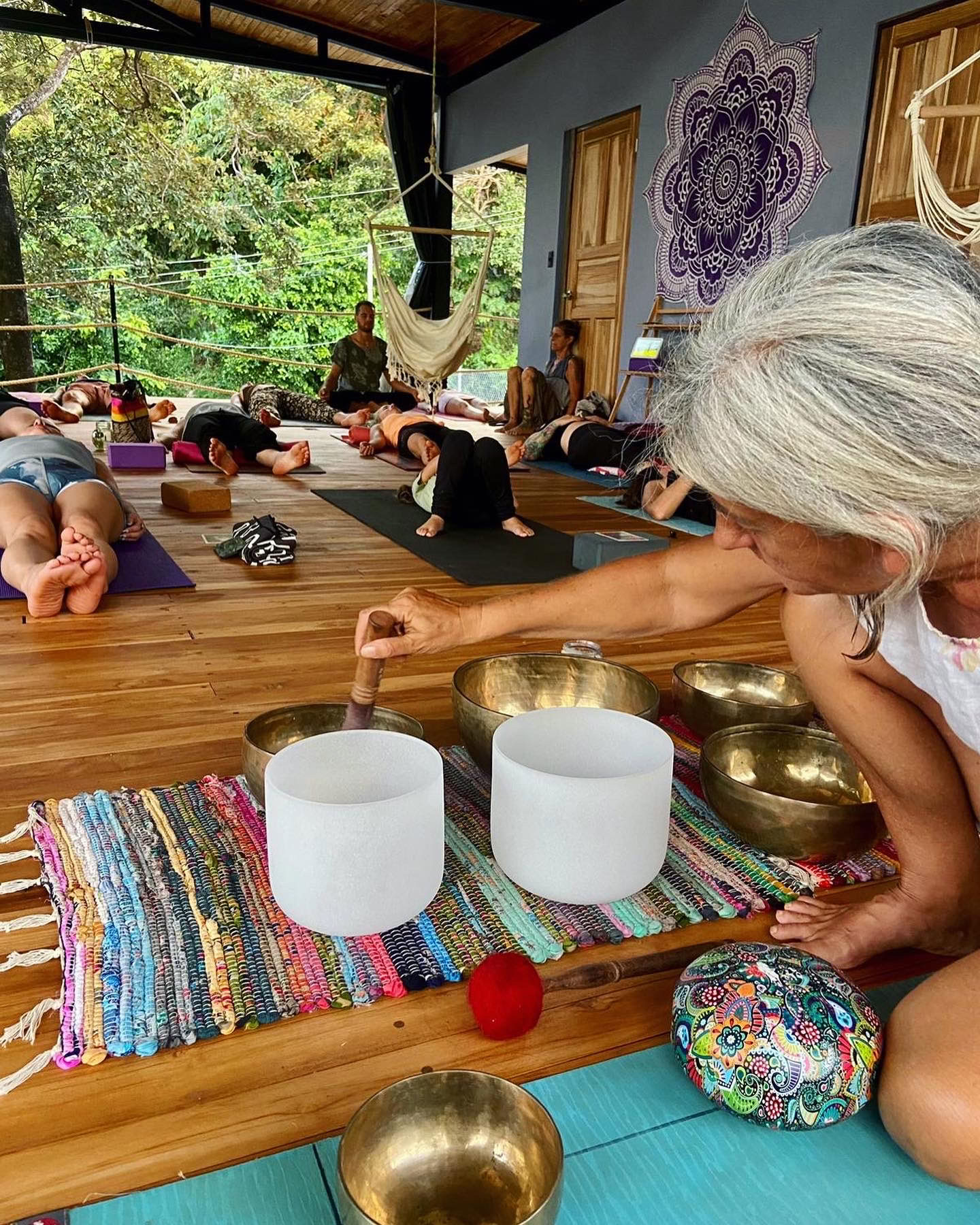 300-timmars avancerad yogalärarutbildning i yoga och ayurveda