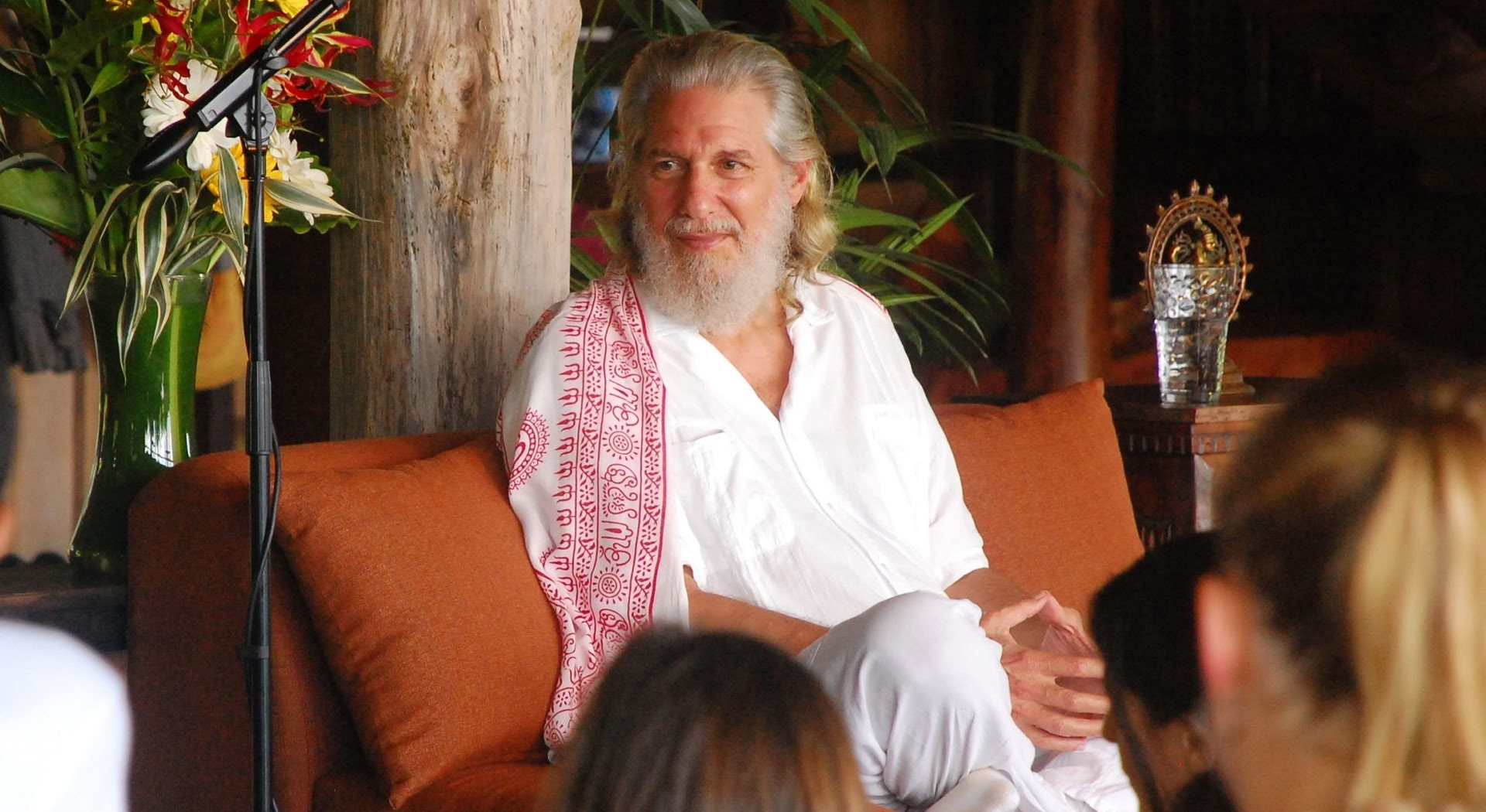 Darshan-retreater