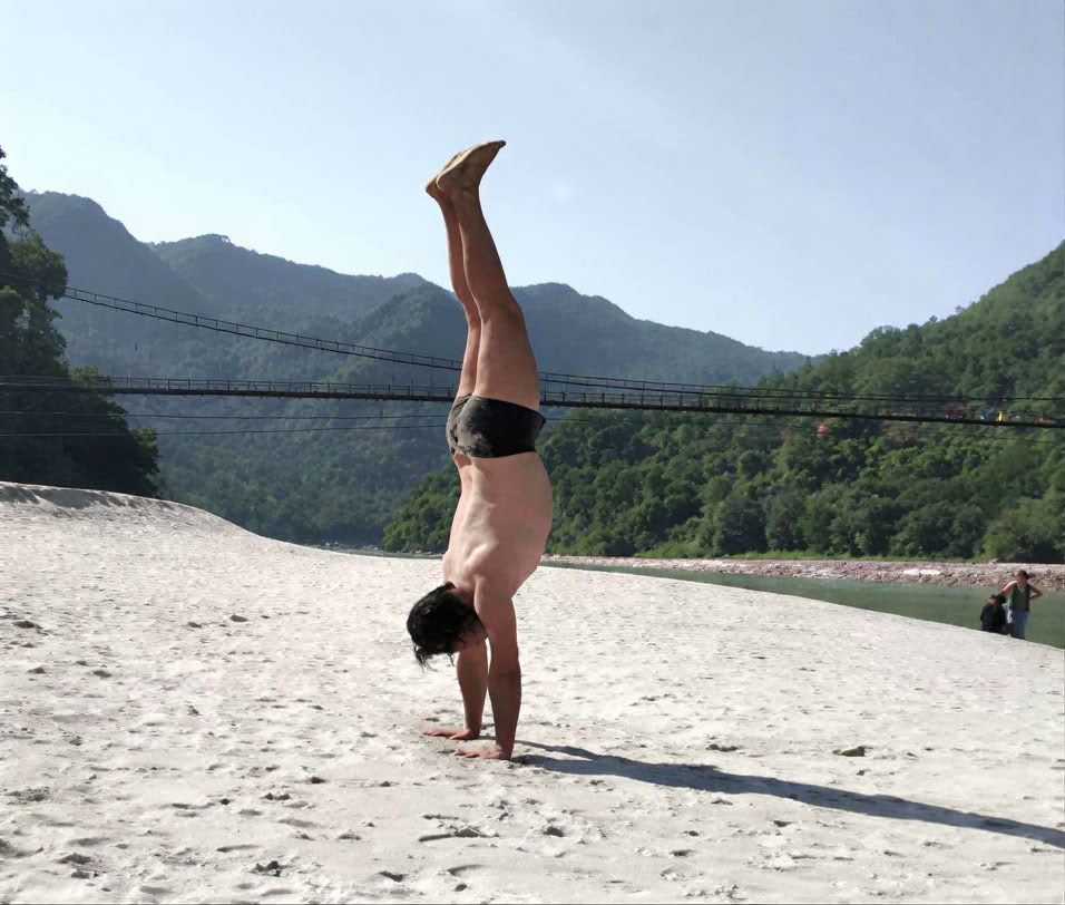 Yoga-retreatkurs av Om Yoga Rishikesh