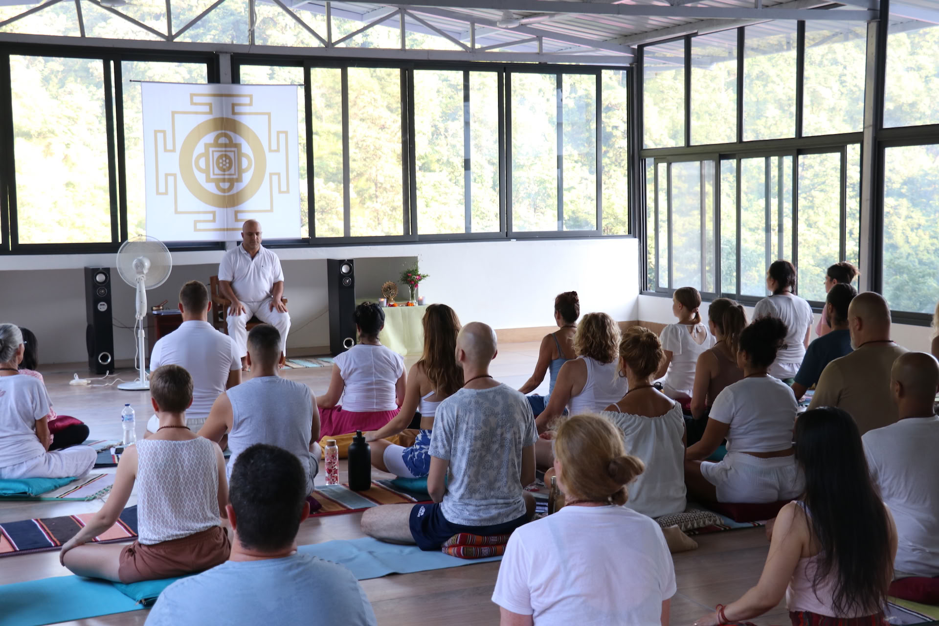 Tantrayogaretreat nivå 1