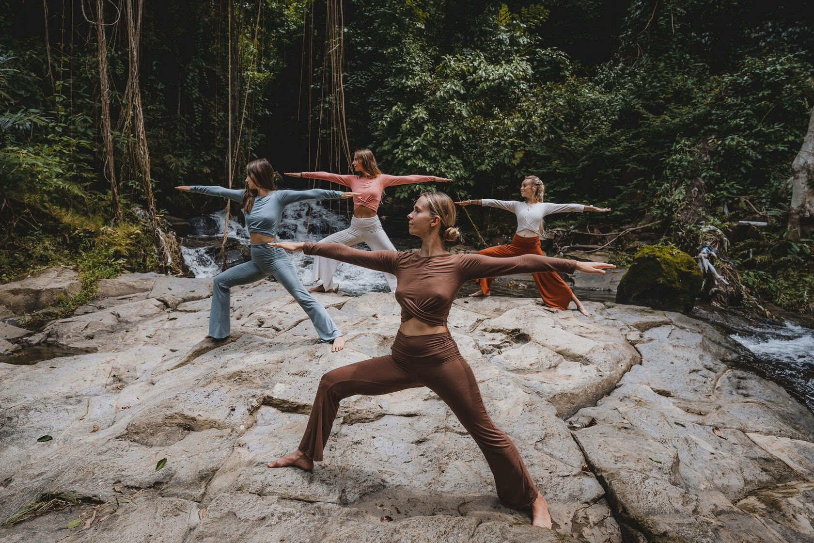 200 timmars yogalärarutbildning på Bali, Amertham