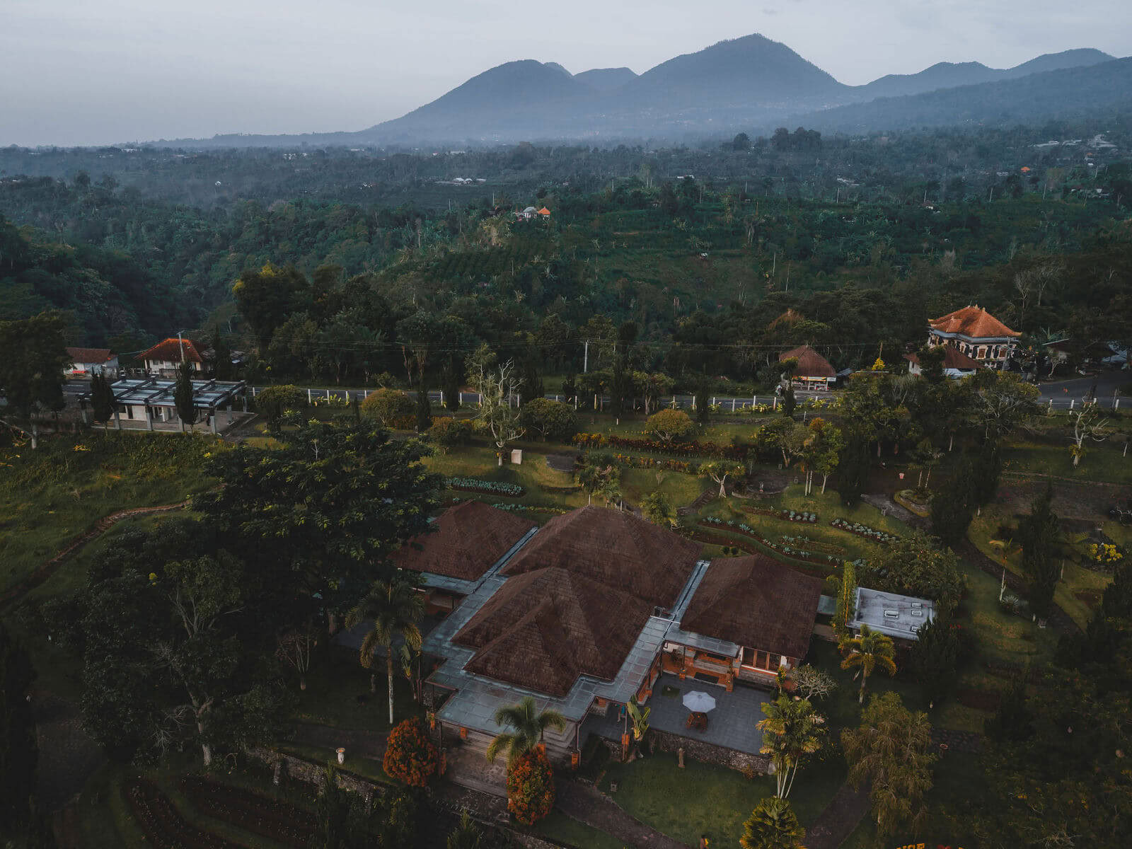 Meditationslärarutbildning på Bali, Pelaga