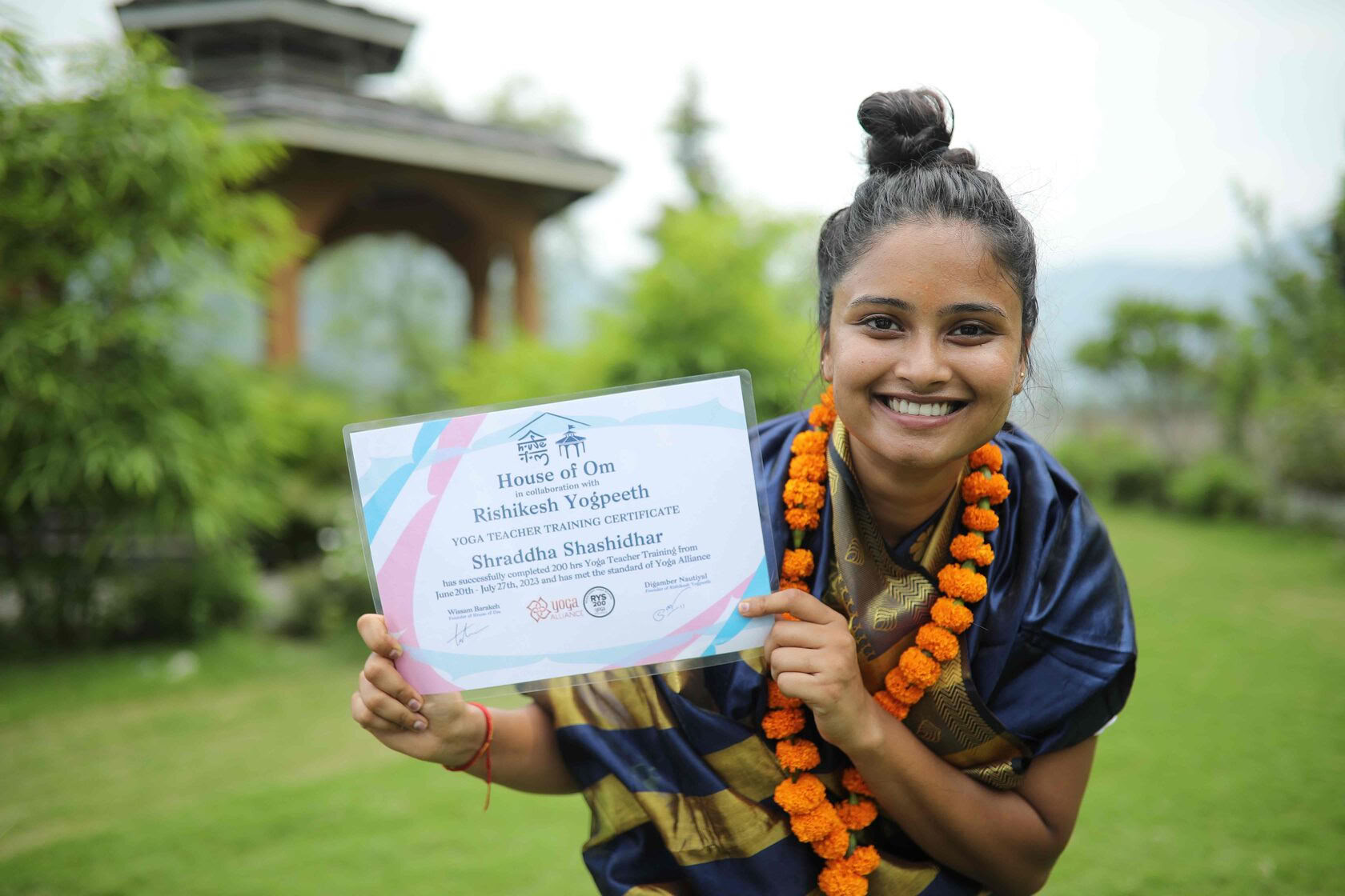 200-timmars YTT i Rishikesh – 20 aug. – 11 sep. 2026