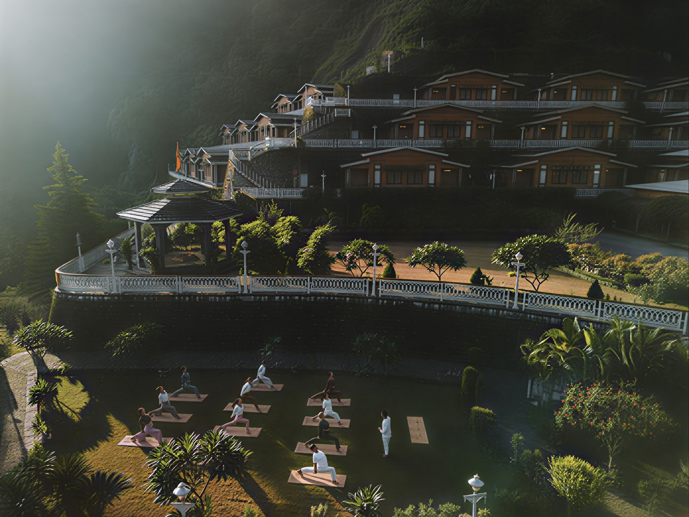 300-timmars yogalärarutbildning i Rishikesh – 13 aug–11 sep 2026