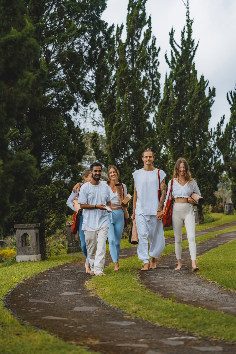 200-timmars YTT på Bali, Pelaga – 24 juni – 11 juli 2026