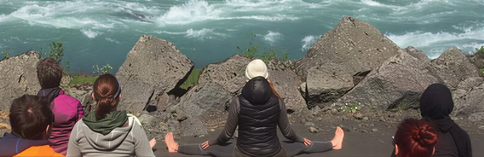 Yoga och vandring – höstretreat på Island