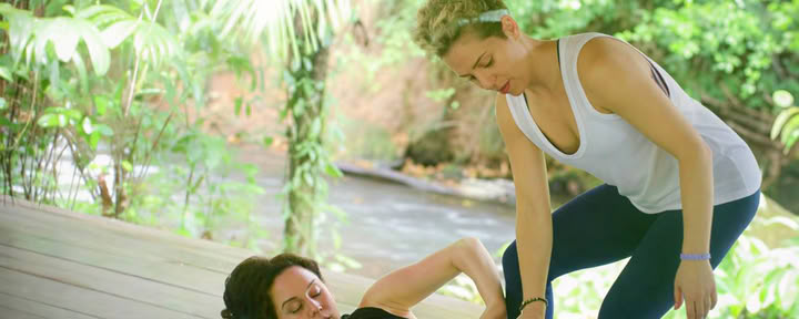 Sex kronblad-retreater: pilates, växter och mindfulnessövningar