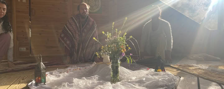 Andningsarbete och växtmedicinsk retreat