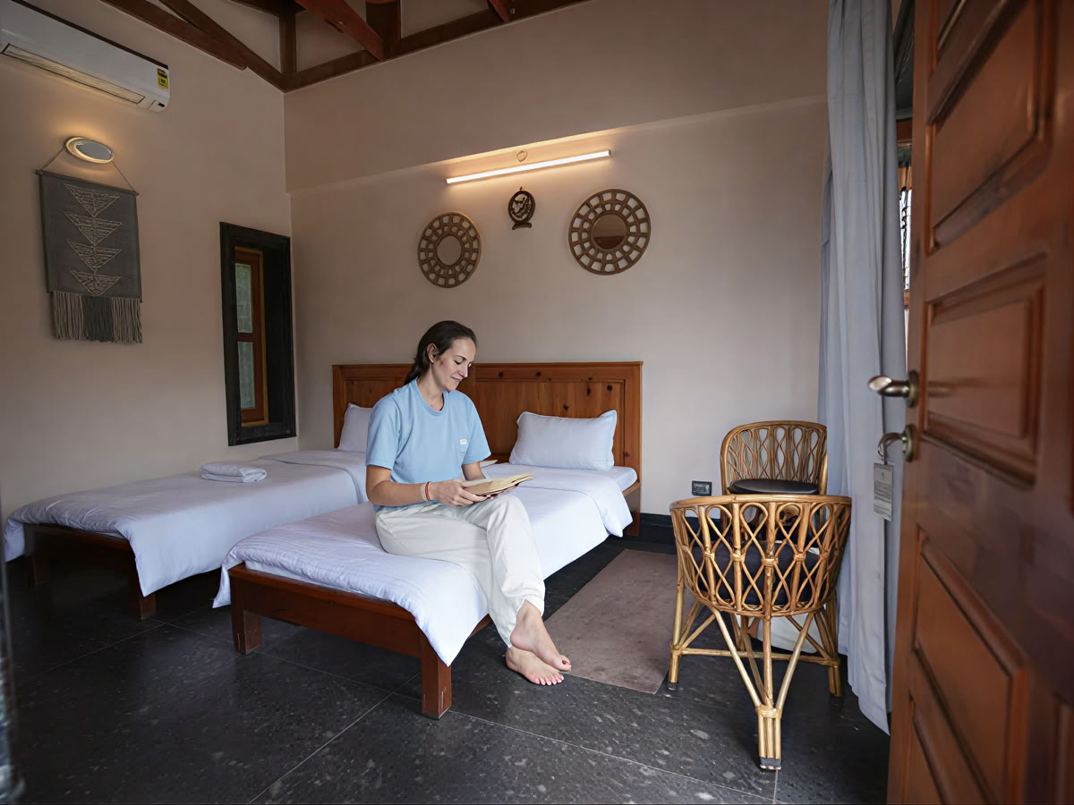 300-timmars yogalärarutbildning i Rishikesh – 20 jan–18 feb 2027